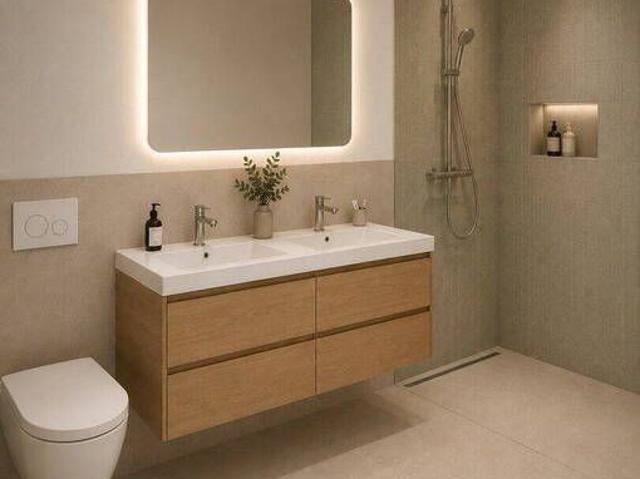 Erstbezug nach hochwertigem Komplettausbau,WE 1 ca. 72 qm, WE2 ca. 77 qm mit Terrasse + Garten