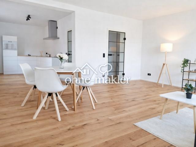 Erstbezug nach Kernsanierung: moderne 3 Zimmer Wohnung, provisionsfrei