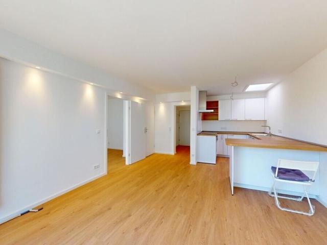 Erstbezug nach Kernsanierung: Charmante Wohnung mit ansprechender Einbauküche und Grünblick!