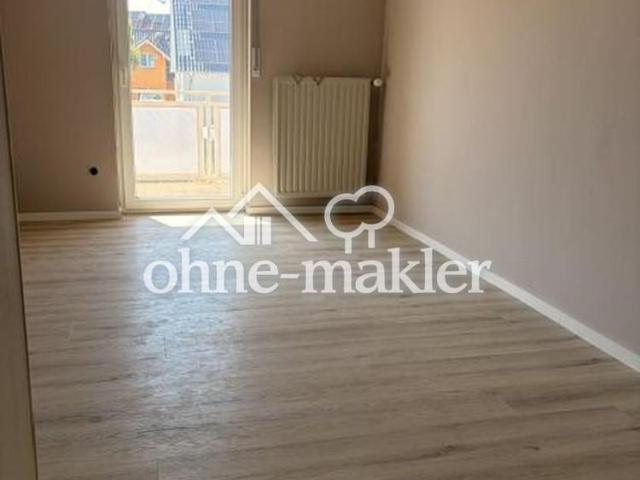 Erstbezug nach Kernsanierung: Lichtdurchflutete 126 m² mit Balkon, Stellplatz & Keller in Römerberg