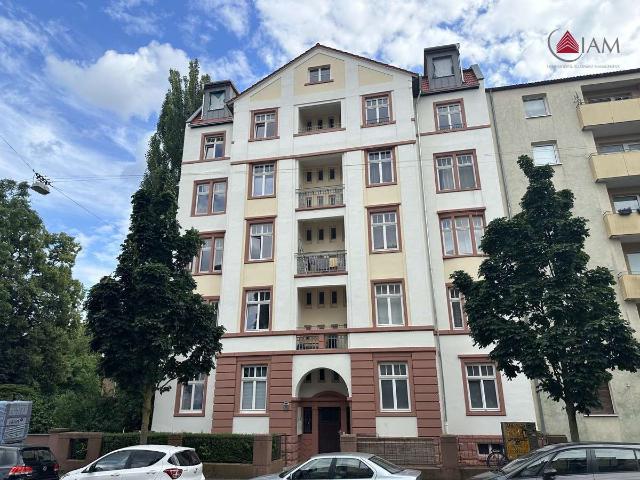 Erstbezug nach Kernsanierung. 2 Zimmer Wohnung mit Balkon in Hanau 5.OG ohne Aufzug