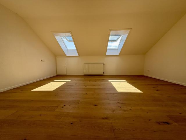 Erstbezug nach Kernsanierung | 3 Zimmer mit Echtholzparkett & Balkon