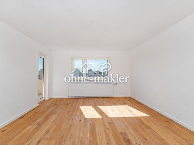 Erstbezug nach Kernsanierung 3 Zimmer Wohnung mit Westloggia in München