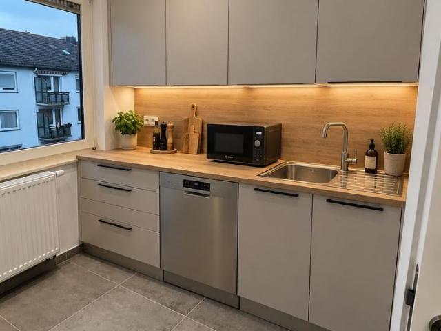 Erstbezug nach Kernsanierung – 3 Zimmer Wohnung zu vermieten