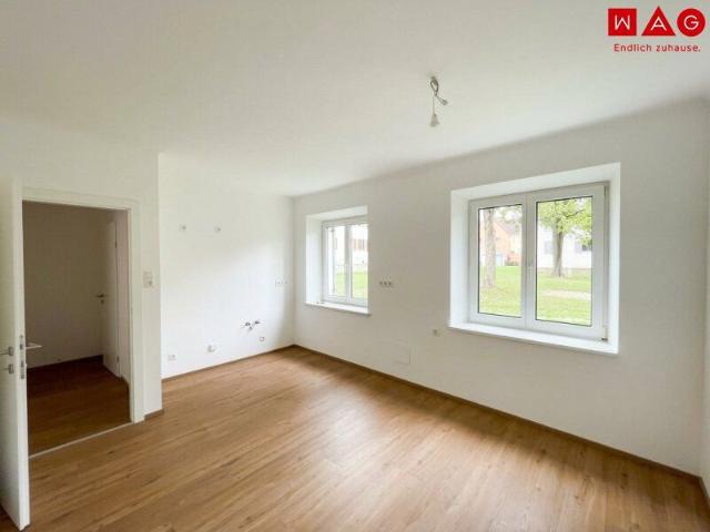 Erstbezug nach Komplettsanierung 2 Zimmer Erdgeschoßwohnung