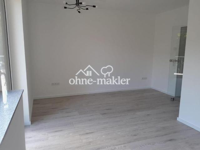 Erstbezug nach Komplettsanierung/helle Wohnung ca. 43 m²/im Grünen mit Balkon/6 Gehmin. zum Westpark