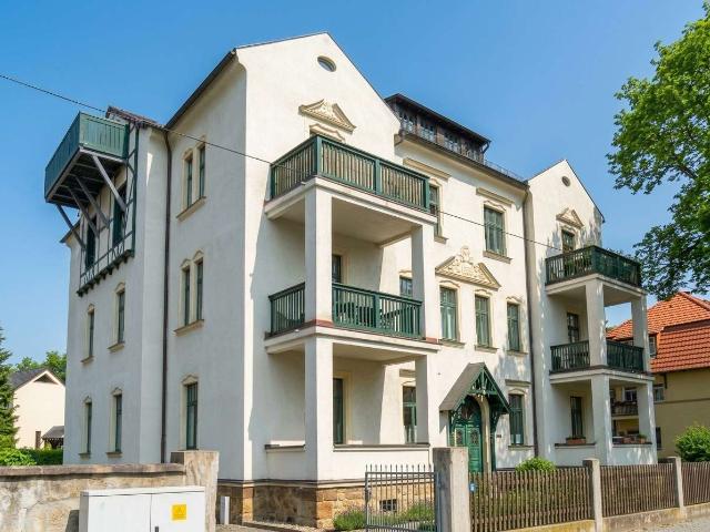 Erstbezug nach Modernisierung! | 2 Raumwohnung im 2. OG | EBK | SP | Gäste WC | gute ÖPNV Anbindung
