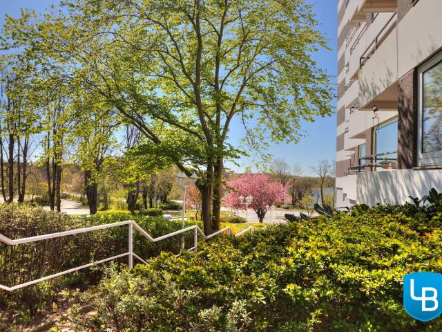 Erstbezug nach Modernisierung: Hochwertig möbliertes 2 Zimmer Apartment nahe dem Großen Plöner See