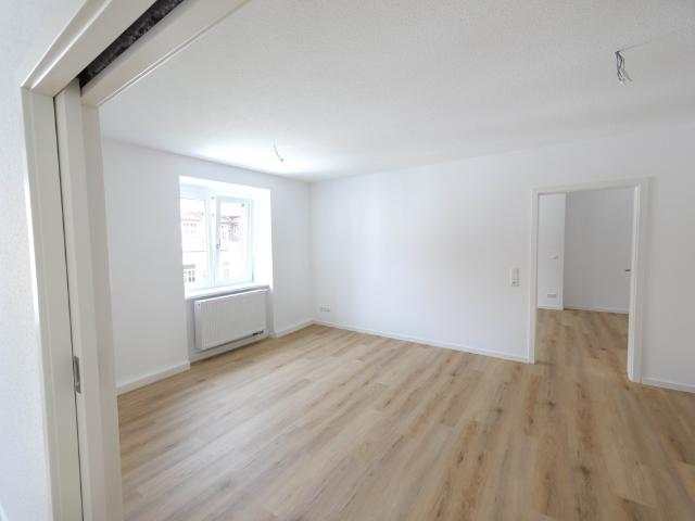 Erstbezug nach Modernisierung in der Innenstadt | Reinhart Immobilien Marketing
