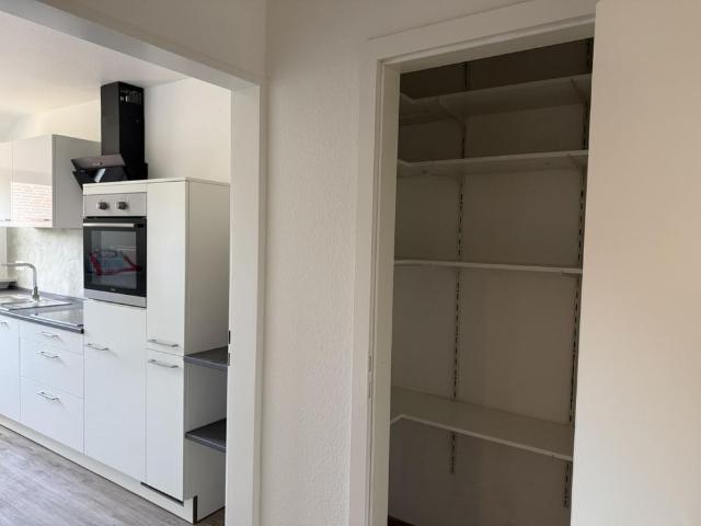 Erstbezug nach Renovierung! 4 Zimmer DG Wohnung mit Einbauküche, kl. Gartenteil, Garage in Wildeshausen, LK Oldenburg