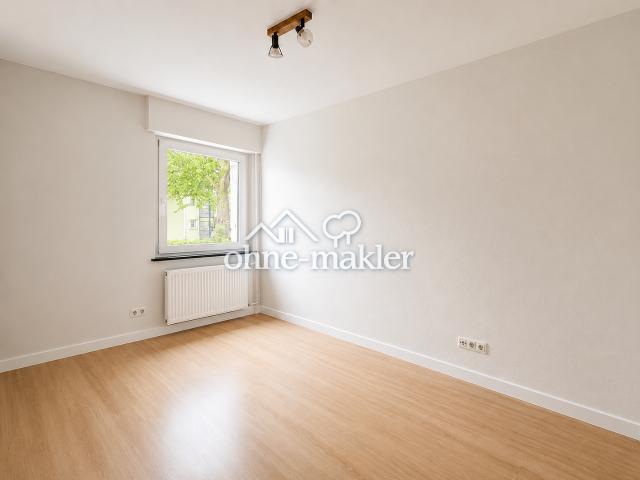Erstbezug nach Renovierung: 5 WG Zimmer mit neuer Küche & Südbalkon – einzeln oder als komplette WG