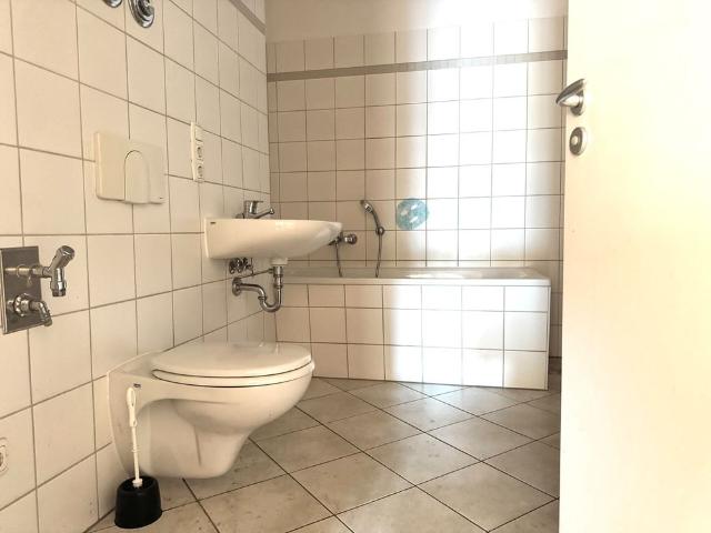 Erstbezug nach Renovierung Gemütliche Einraumwohnung in Altpieschen ab November zur Miete!