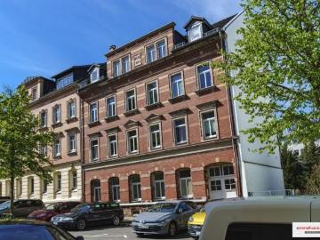 Erstbezug nach Renovierung, Günstige 2 Raumwohnung mit großem Balkon