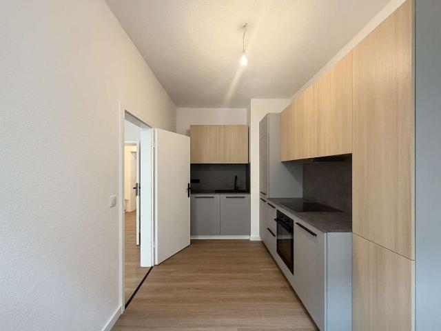 Erstbezug nach Renovierung moderne 3 Zimmer Wohnung mit neuer Einbauküche ab sofort