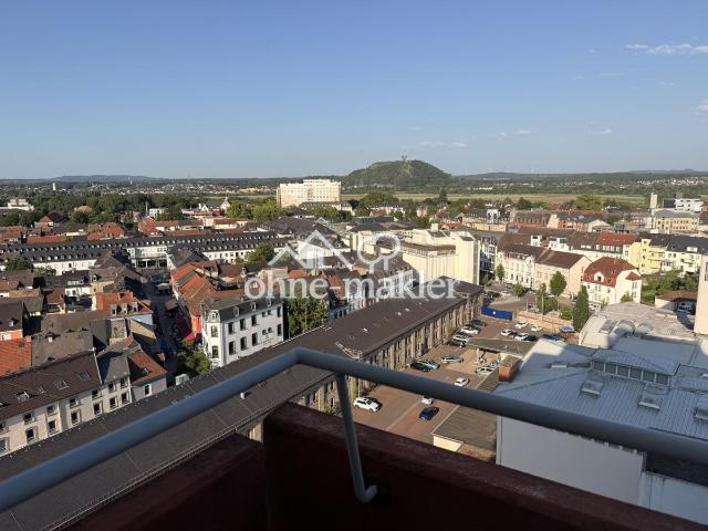 Erstbezug nach Renovierung – Moderne 3 Zimmer Wohnung mit Balkon und traumhaftem Ausblick Saarlouis