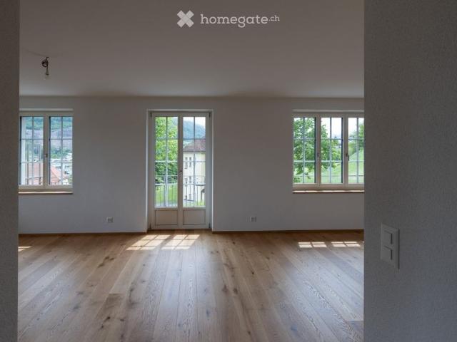 Erstbezug nach Sanierung 3.5 Zimmer Wohnungen, EG u. OG in charmantem 2‑Familienhaus in Netstal GL