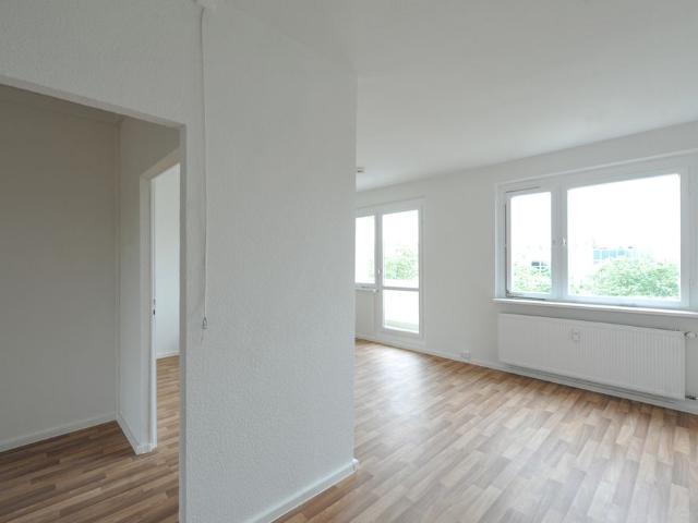 Erstbezug nach Sanierung 3 Zi. mit Balkon