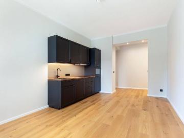 Erstbezug nach Sanierung 3 Zimmer mit Designküche