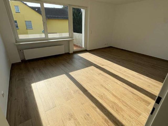 Erstbezug nach Sanierung 3 Zimmer Wohnung Rödelheim