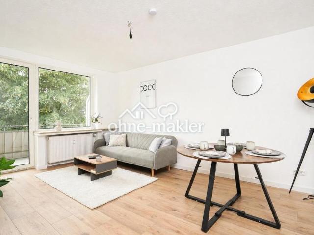Erstbezug nach Sanierung 2 Zimmer + neue Küche + Balkon + Garage