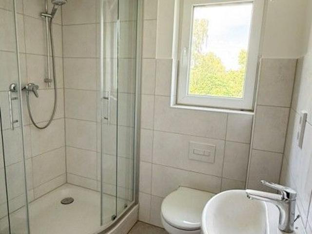 Erstbezug nach Sanierung 2 Raum Wohnung im Dachgeschoss in ruhiger Wohnlage von Annaberg!