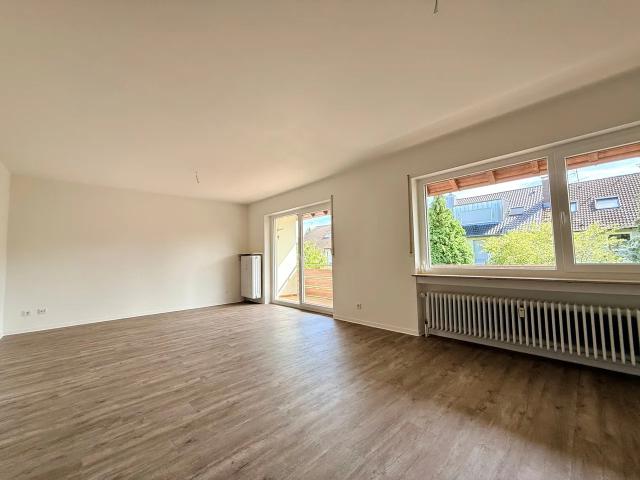 Erstbezug nach Sanierung! 4 ZKB Balkonwohnung