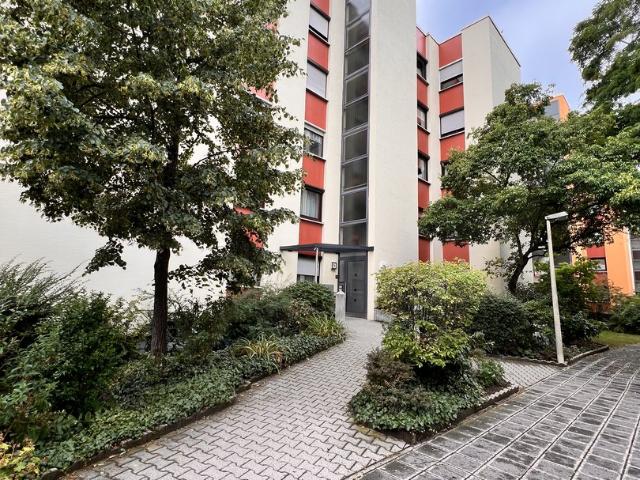 Erstbezug nach Sanierung | 94 m² | 3 Zimmer | Balkon | TG Stellplatz | Aufzug