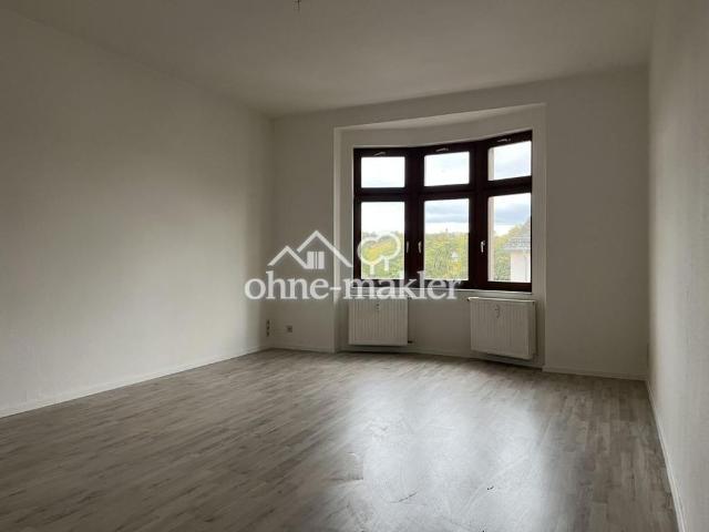 Erstbezug nach Sanierung Großzügige 3 Raumwohnung in Zwickau Nord im 1. OG