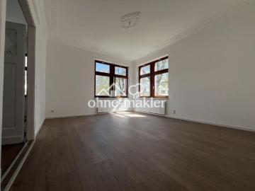 Erstbezug nach Sanierung Großzügige 3 Raumwohnung in Zwickau Nord im 1. OG