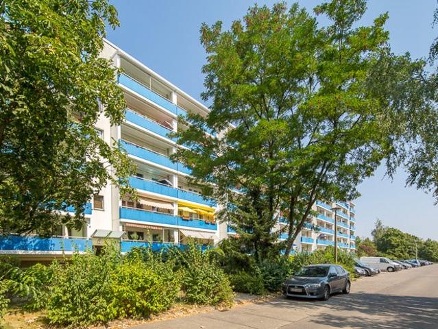 Erstbezug nach Sanierung großer Balkon mit Grünblick