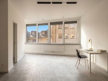 Erstbezug nach Sanierung, einmalige 2,5 Zimmer Wohnung mit DOMBLICK