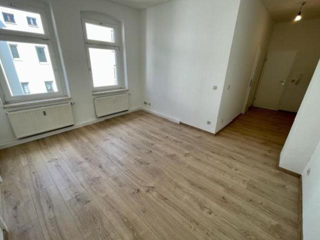 Erstbezug nach Sanierung! Kleine 2,5 R. Wohnung in der Innenstadt von Gera
