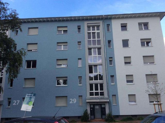 Erstbezug nach Sanierung! Helle 3 Zimmer Wohnung im 4. OG ohne Aufzug