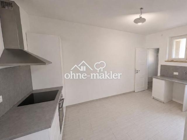 Erstbezug nach Sanierung – helle 3 Zimmer Wohnung mit Balkon in Singen Zentrum
