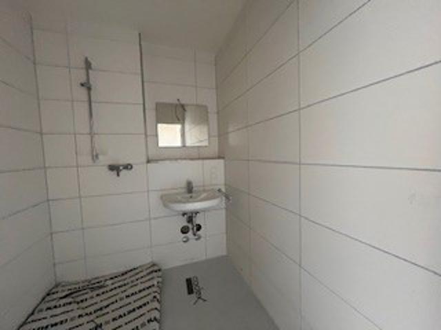 ERSTBEZUG nach Sanierung! Helle 3 Zimmer Wohnung mit Balkon