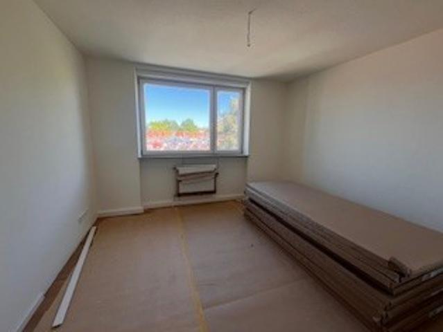 ERSTBEZUG nach Sanierung! Helle 3 Zimmer Wohnung mit Balkon