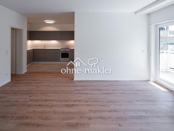 Erstbezug nach Sanierung | Helle Wohnung mit Balkon in ruhiger Innenhoflage nahe Schlosspark