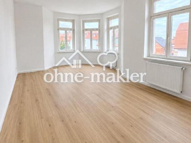 Erstbezug nach Sanierung: Helle Wohnung mit moderner Ausstattung