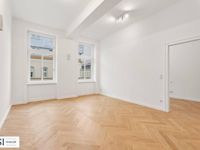 Erstbezug nach Sanierung in begehrter Wohngegend