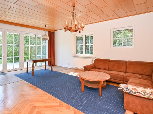 Erstbezug nach Sanierung in Ehlershausen: 3 Zimmer Wohnung mit Terrasse und großem Garten!