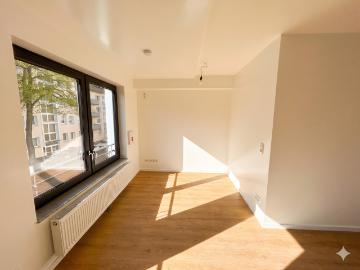 Erstbezug nach Sanierung in helle freundliche Wohnung in Mülheim