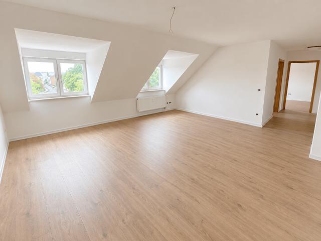 Erstbezug nach Sanierung Ihre neue Dachgeschosswohnung+ | Künne Immobilien Gruppe