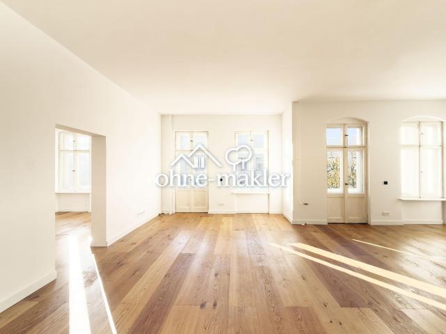 Erstbezug nach Sanierung | loftartiger Altbau | oberstes Geschoss | Balkon | Loggia | EBK | Garage