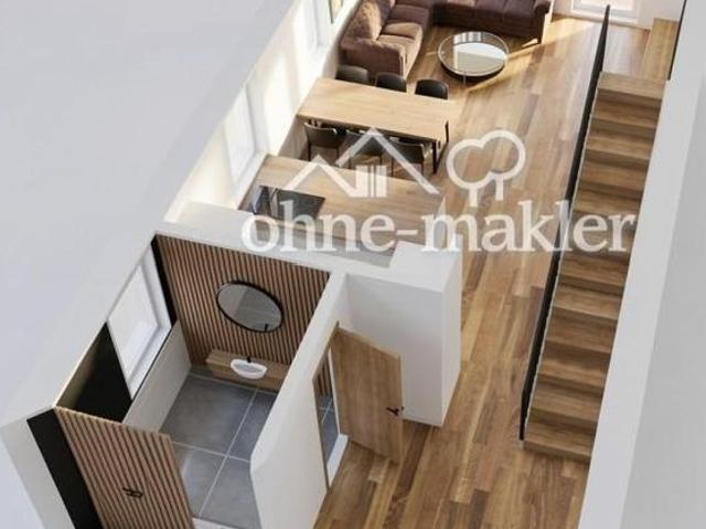 Erstbezug nach Sanierung lichtdurchflutete Maisonettewohnung direkt am Schloßteich