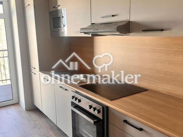 Erstbezug nach Sanierung! Moderne 1 Raum WE mit Balkon und EBK im Süden von Halle