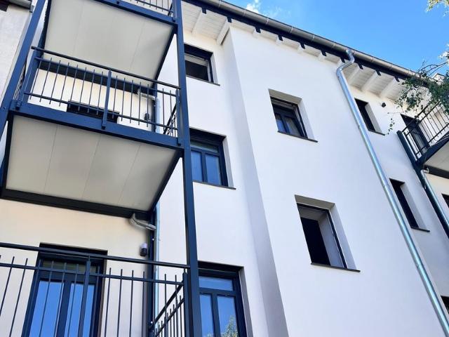 Erstbezug nach Sanierung! Moderne 2 Raum WE mit Balkon und EBK in südlicher Innenstadt