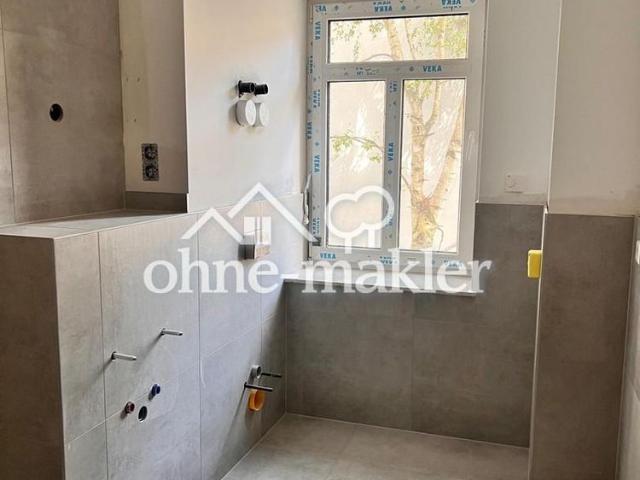 Erstbezug nach Sanierung! Moderne 2 Raum WE mit Balkon und EBK in südlicher Innenstadt