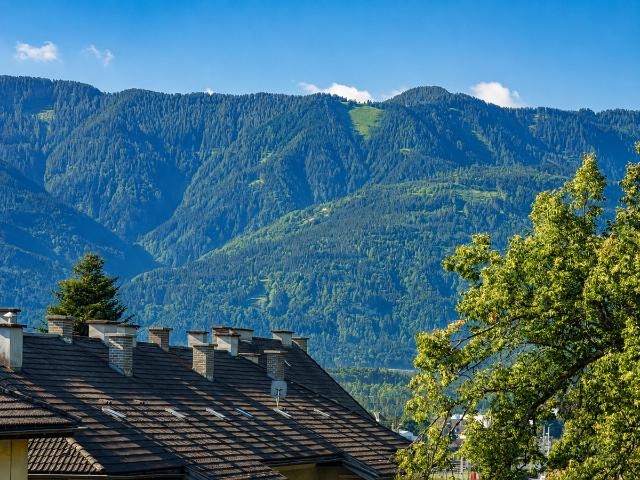 Erstbezug nach Sanierung mit Panoramablick auf die Karawanken