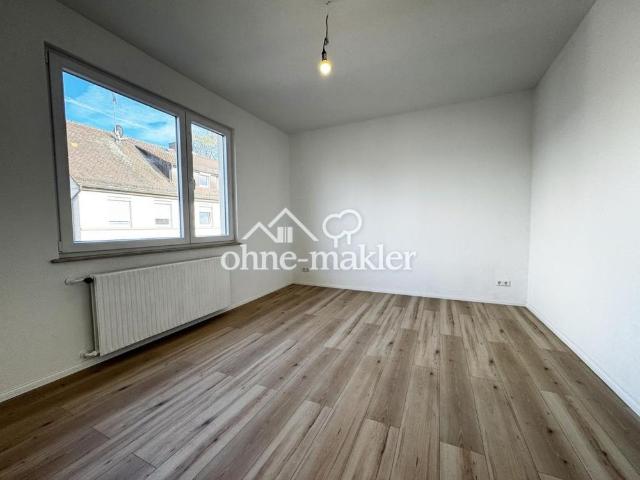Erstbezug nach Sanierung Neuer Boden/Küche/Bad/Fenster Zentrale Lage in Heilbronn