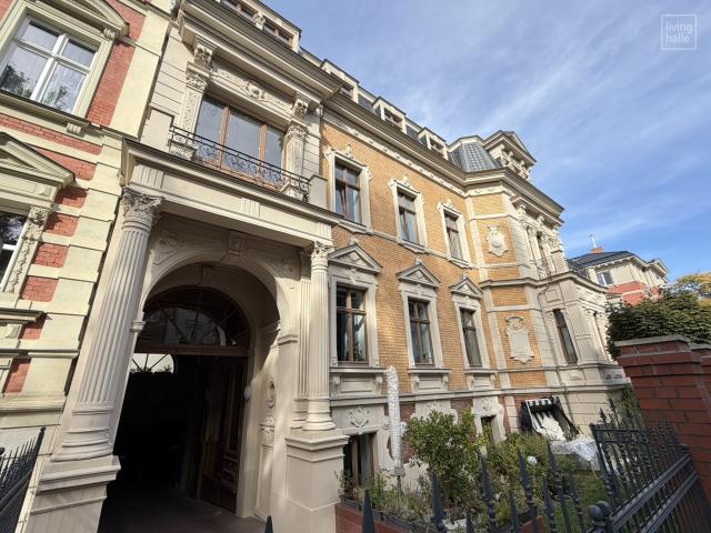 Erstbezug nach Sanierung: Stilvolle 4 Zimmer Jugendstilwohnung in der Villa Lohausen
